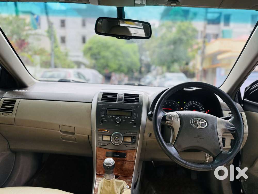 Toyota Corolla Altis 1.8 G, 2009, Petrol