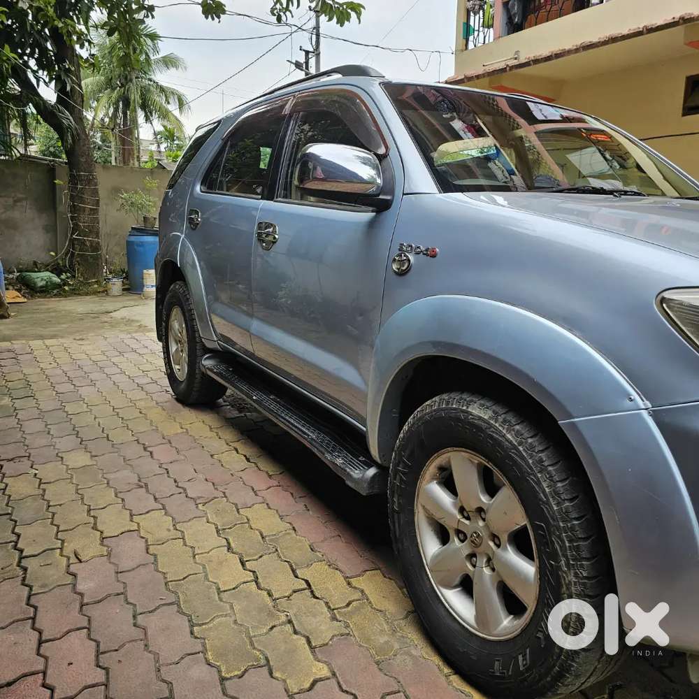 Toyota Fortuner 2009 Diesel Manual