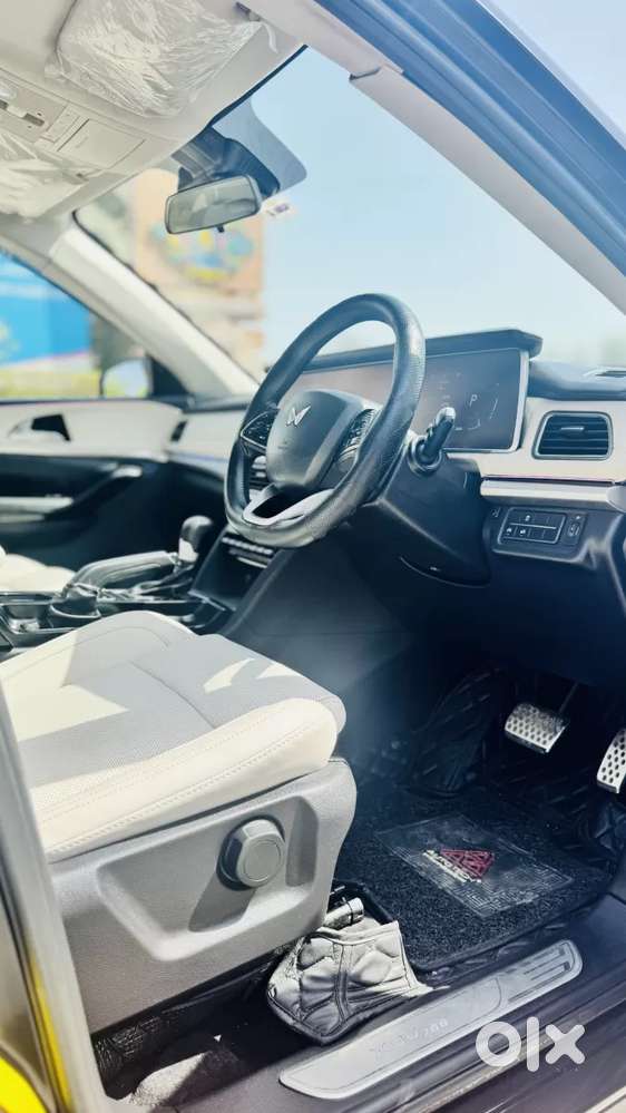 Mahindra Xuv700, 2025, Diesel