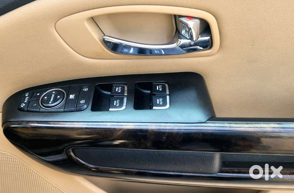 Kia Carnival Limousine Plus 7 Str, 2022, Diesel