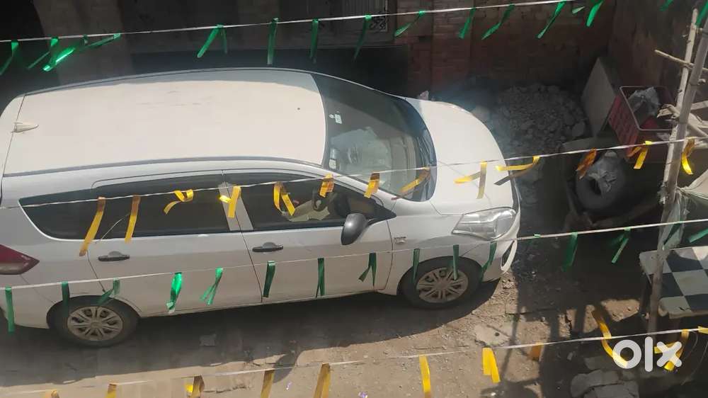 Paiso Ki Jarurat Hai