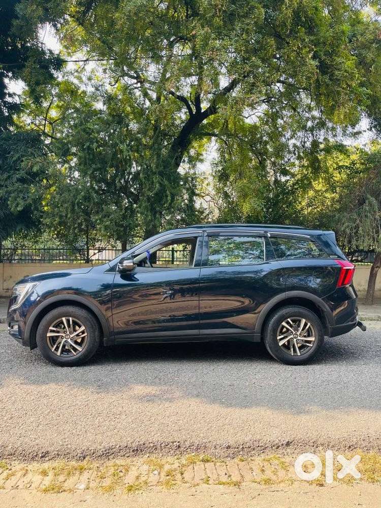 Mahindra Xuv700 2.2 Ax 5 Diesel At Str, 2024, Diesel