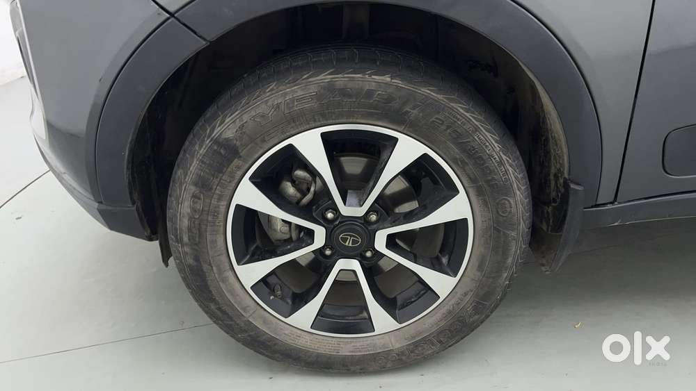 Tata Nexon 1.2 Revotron Xza Plus (o), 2020, Petrol
