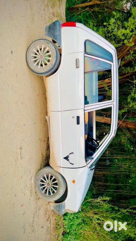 Maruti Suzuki 800 2004 Petrol Well Maintained