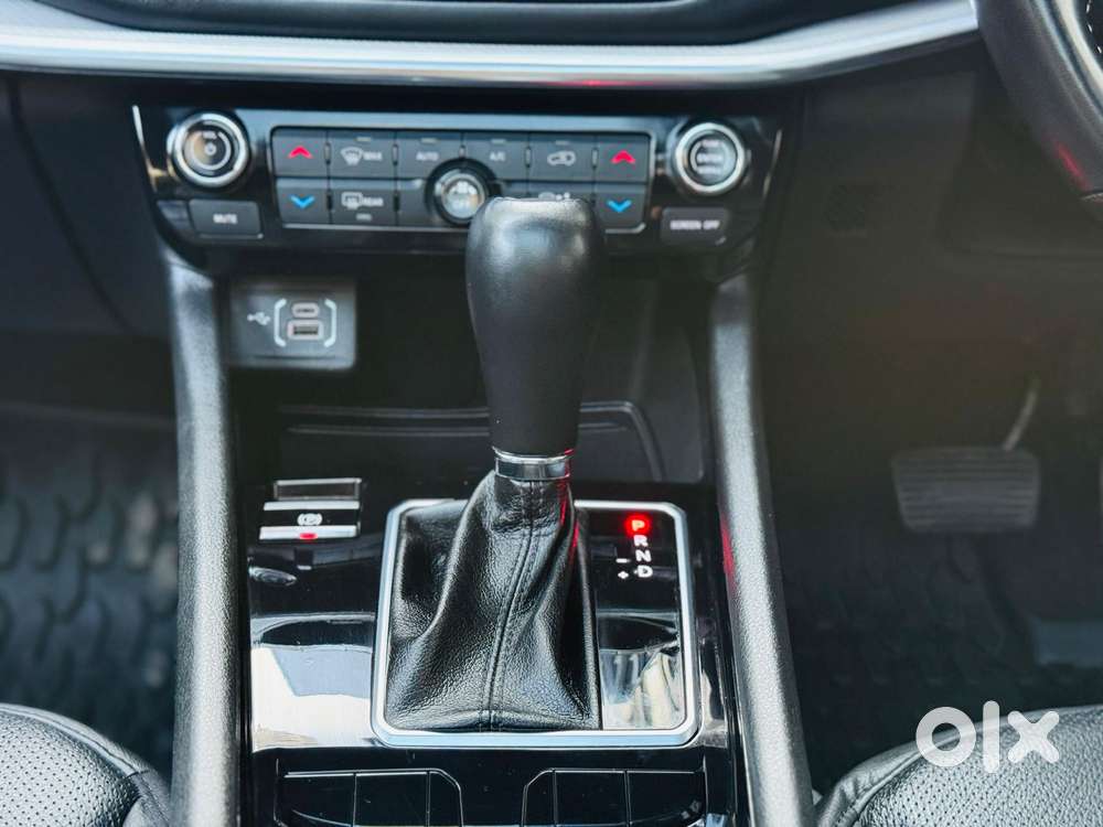 Jeep Compass Model S (o2) At, 2022, Petrol