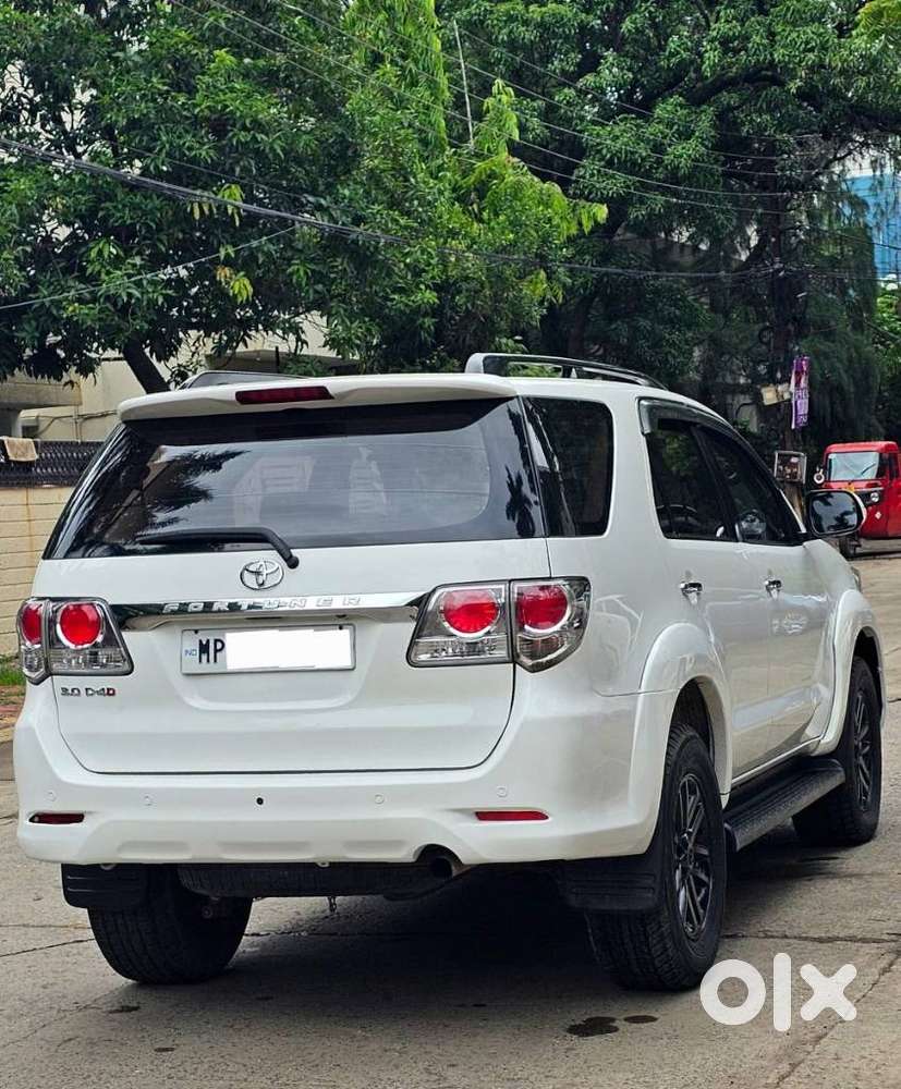 Toyota Fortuner 3.0 4x2 Mt, 2012, Diesel