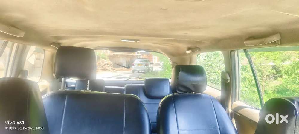 Toyota Innova 2014 Diesel 2nd Owner