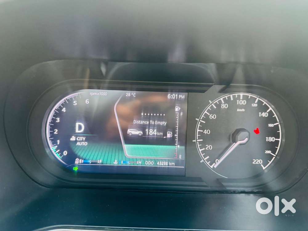 Tata Safari 2.0 Xza Plus Jet, 2022, Diesel