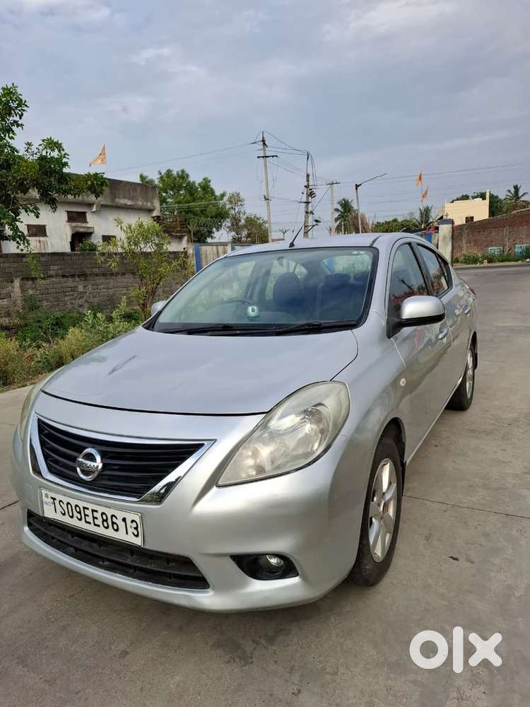 Nissan Sunny 2015 Petrol Well Maintained