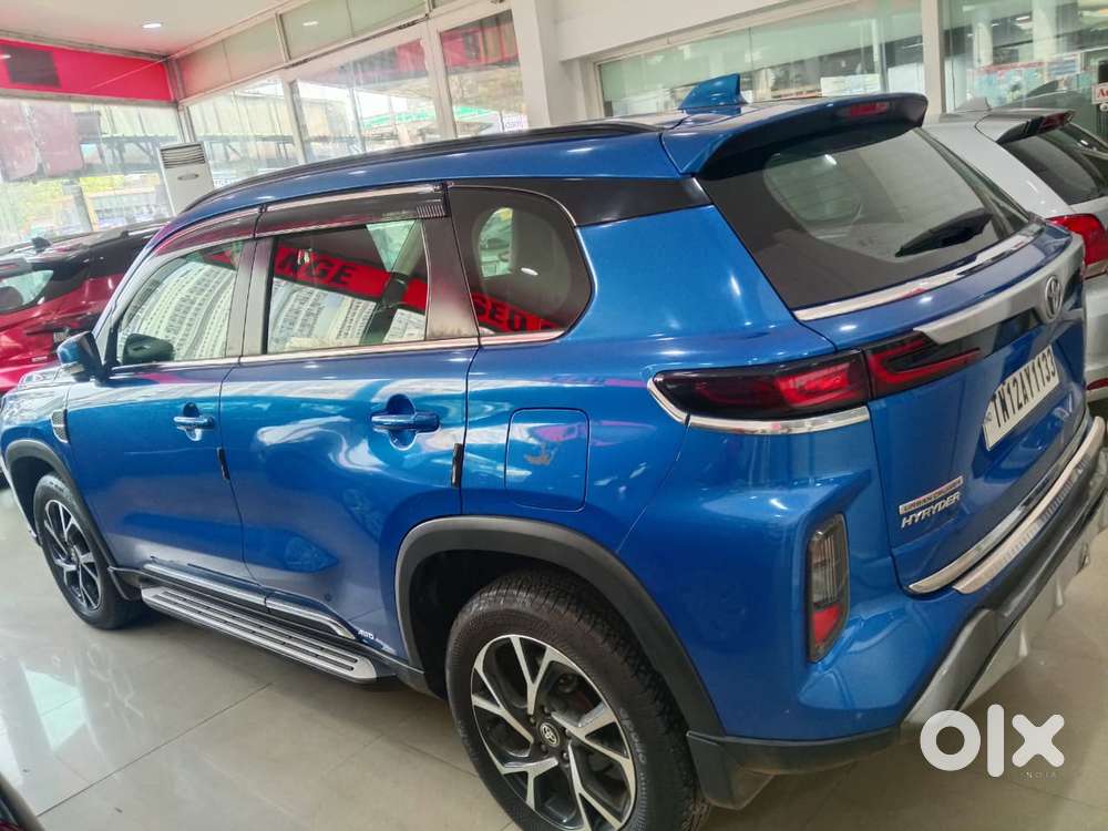 Toyota Urban Cruiser Hyryder, 2023, Petrol