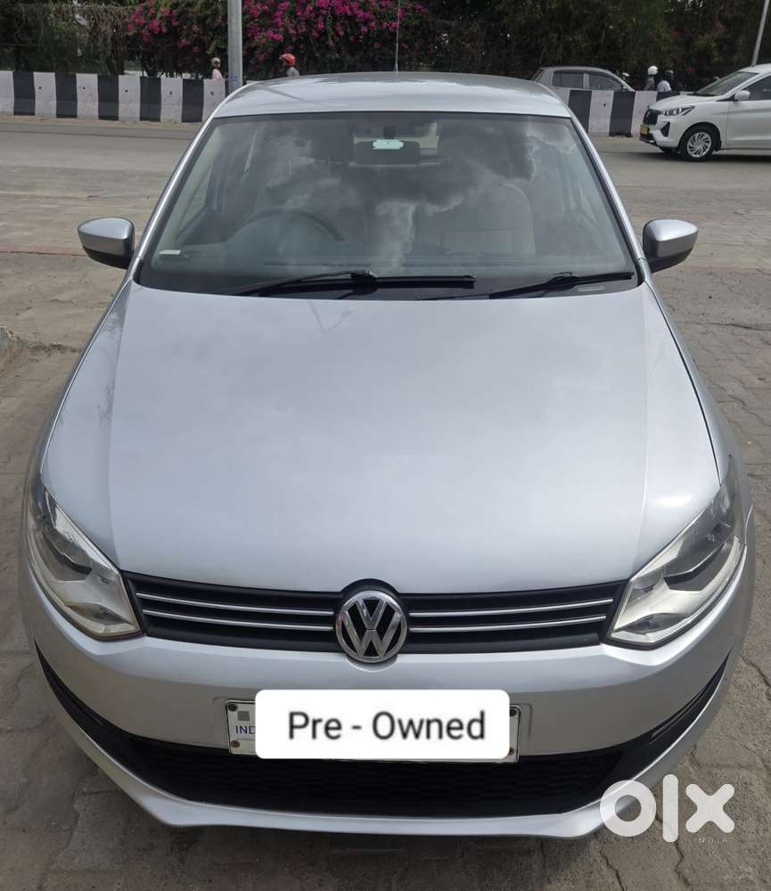 Volkswagen Polo Petrol Highline 1.2l, 2011, Petrol