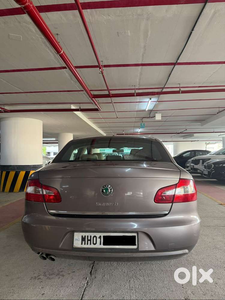 Skoda Superb Elegance 1.8 Tsi Mt