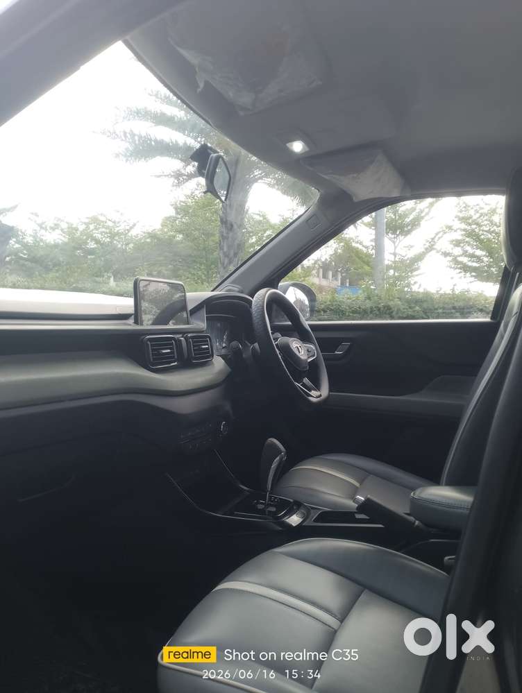 Tata Punch Adventure Amt, 2025, Petrol