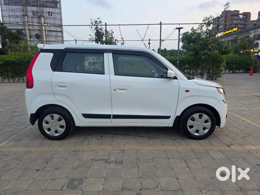 Maruti Suzuki Wagon R 1.0 Vxi Cng, 2022, Cng & Hybrids