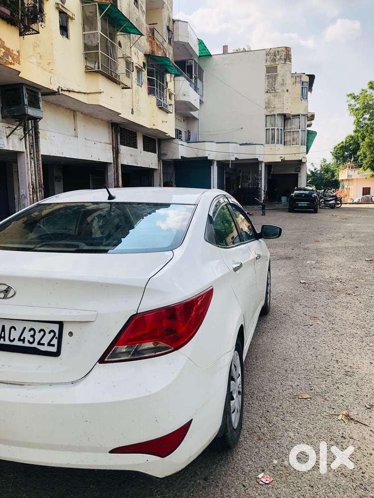 Hyundai Verna Crdi 1.4 E, 2015, Diesel