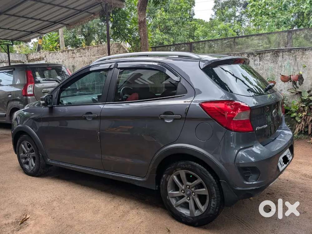 Ford Freestyle Titanium Petrol 2019