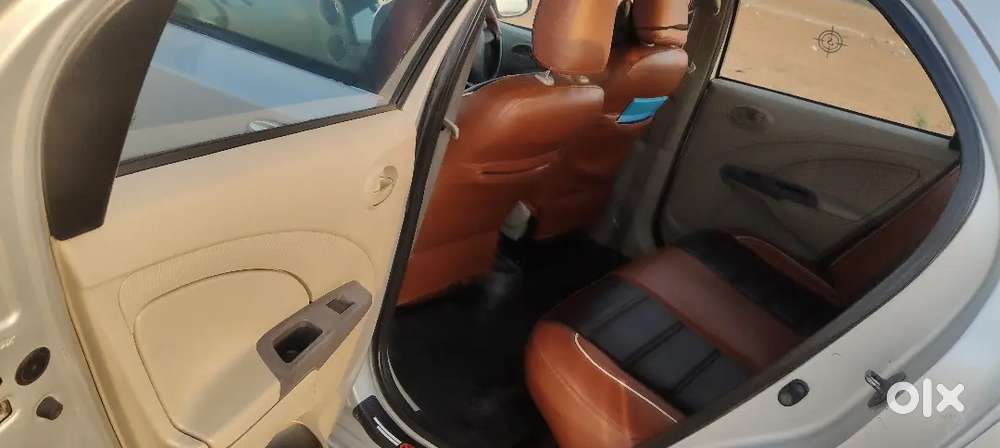 Toyota Etios 2014 4 New Apollo Tyres