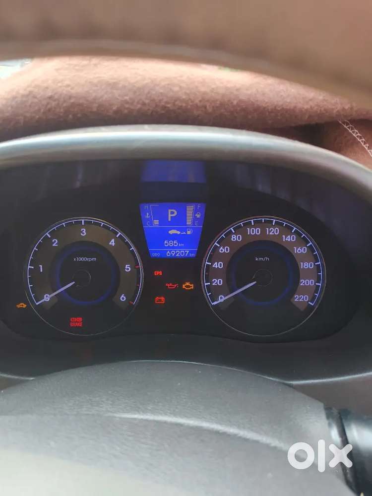 Hyundai Verna Diesel At 2011 Car Good Condition