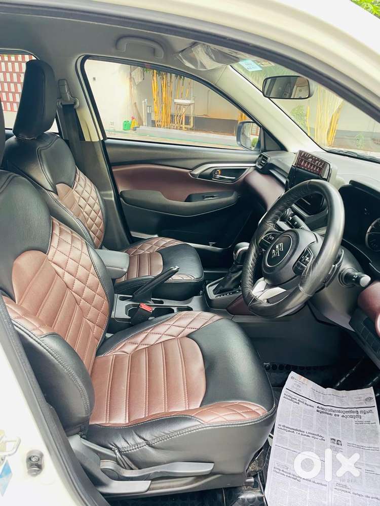 Maruti Suzuki Grand Vitara 2.4 At, 2023, Petrol