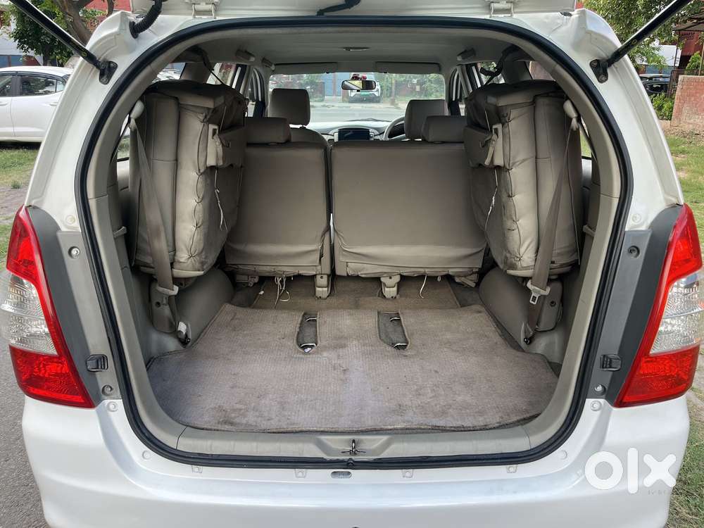 Toyota Innova 2.5 G (diesel) 7 Seater, 2012, Diesel