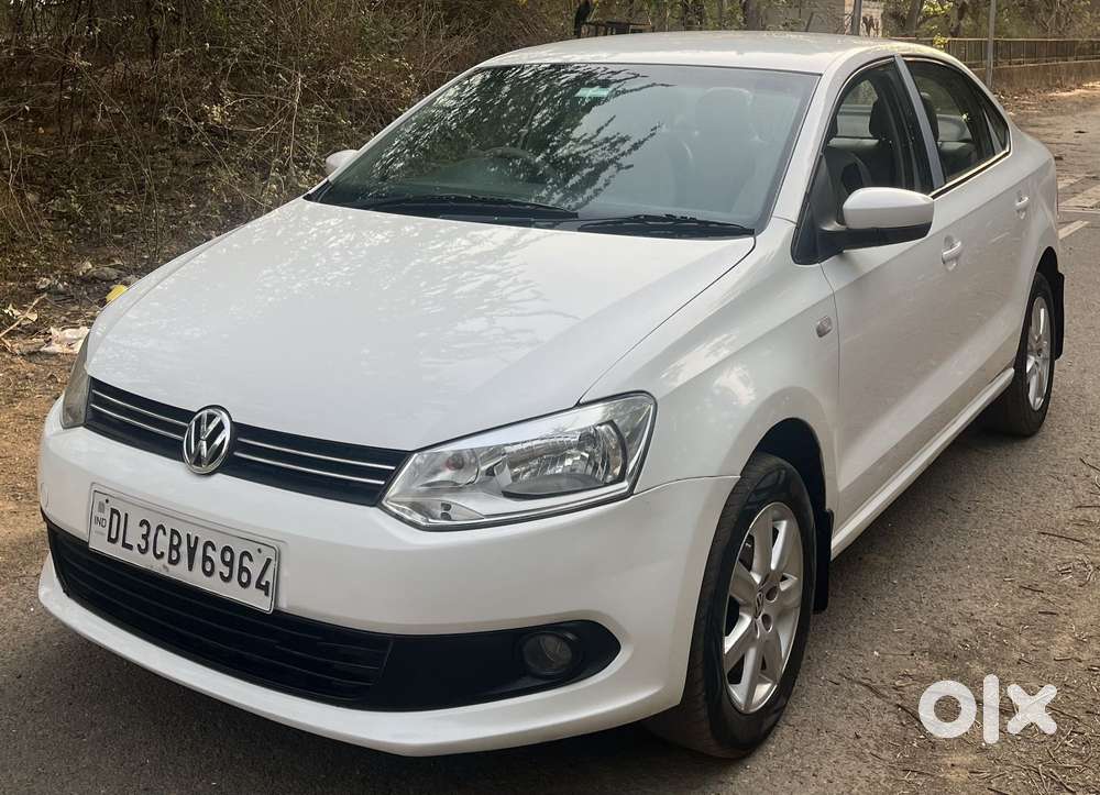Volkswagen Vento 2010-2013 Petrol Highline, 2012, Petrol