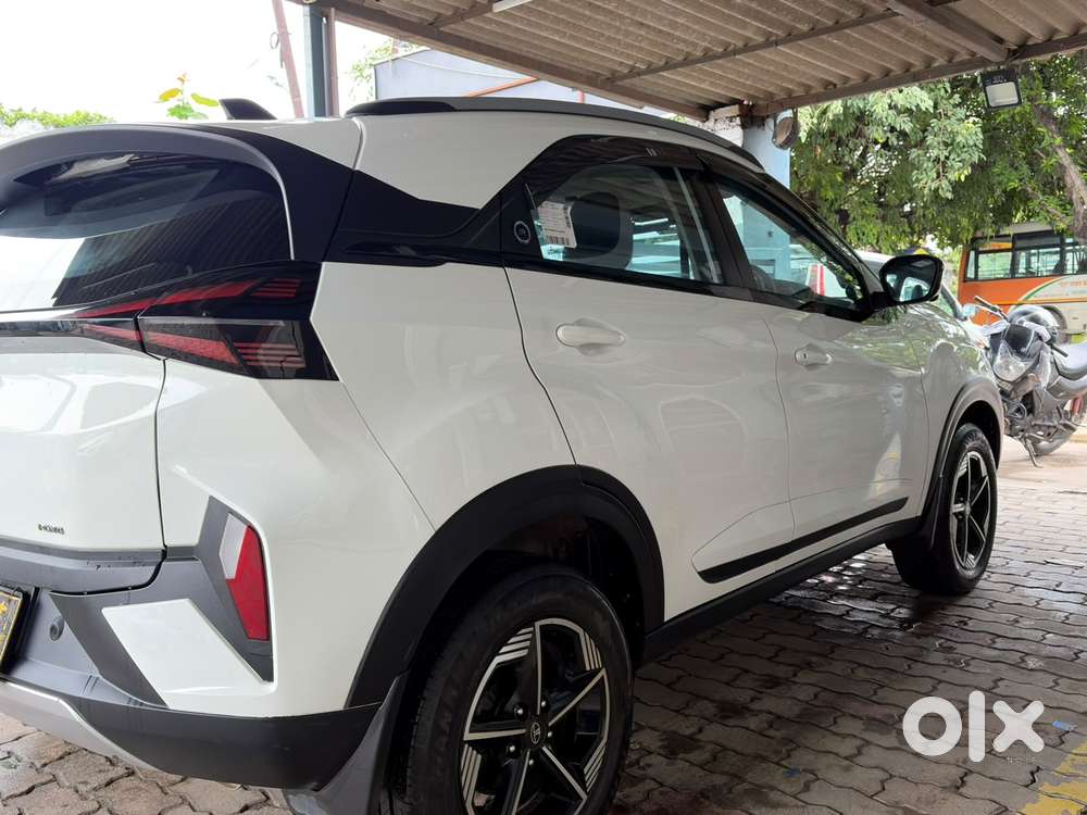Tata Nexon Fearless Plus (ps) 1.2 Icng 6mt Red Dark Edition, 2026, C..