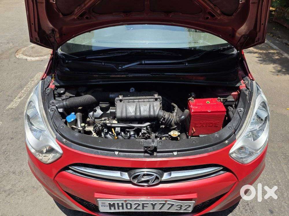 Hyundai I10 Sportz At, 2013, Petrol