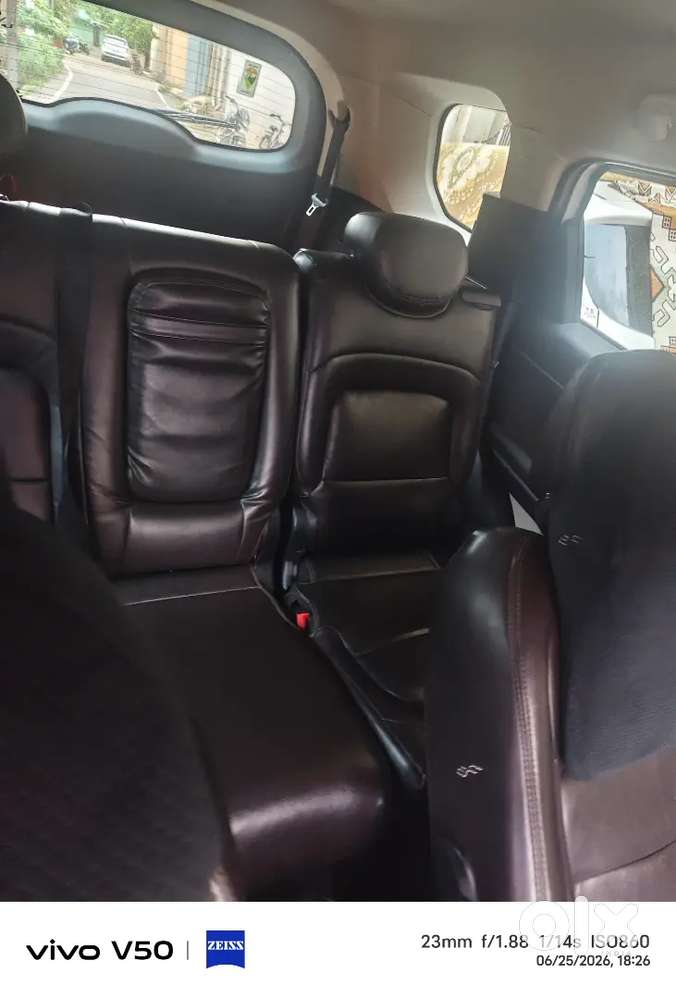Tata Safari 2021