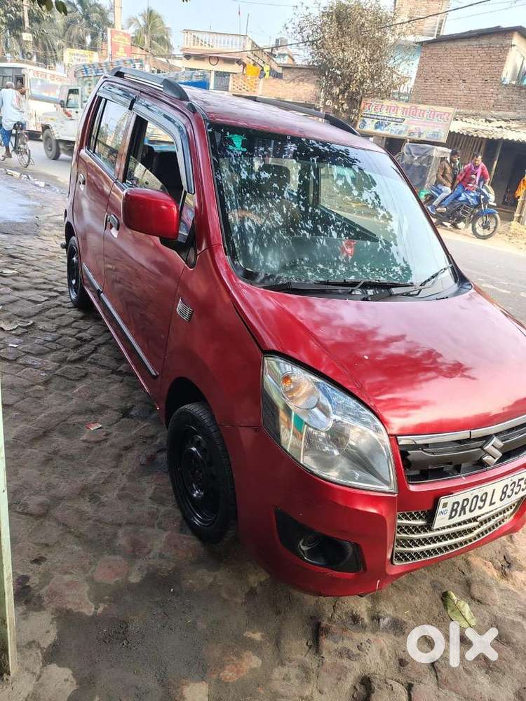 Maruti Suzuki Wagon R 2013 Petrol Well Maintained
