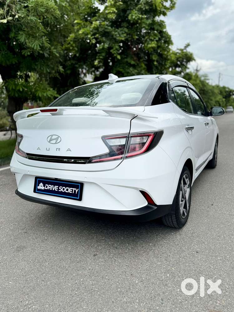 Hyundai Aura 1.2 Sx Cng, 2023, Cng & Hybrids