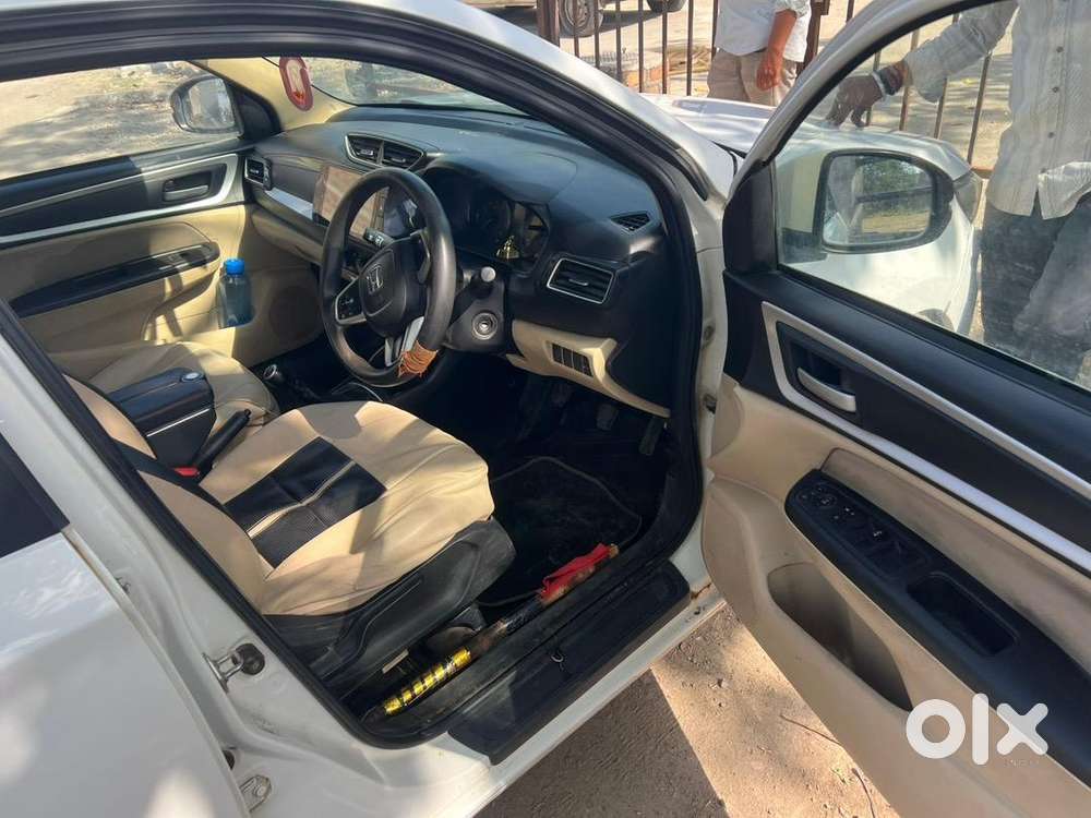 Honda Amaze 2022 Petrol 90000 Km Driven
