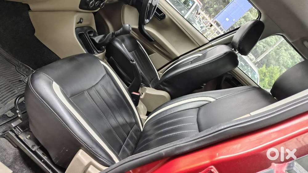 Mahindra Tuv 300 T6, 2016, Diesel