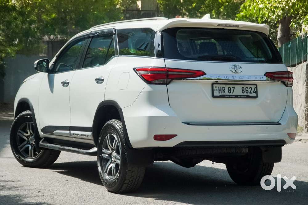 Toyota Fortuner 4x2 At 2.7 Petrol, 2023, Petrol