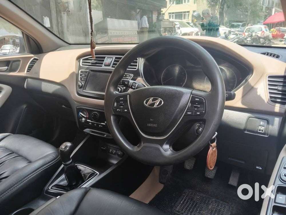 Hyundai Elite I20 Sportz Plus, 2021, Petrol