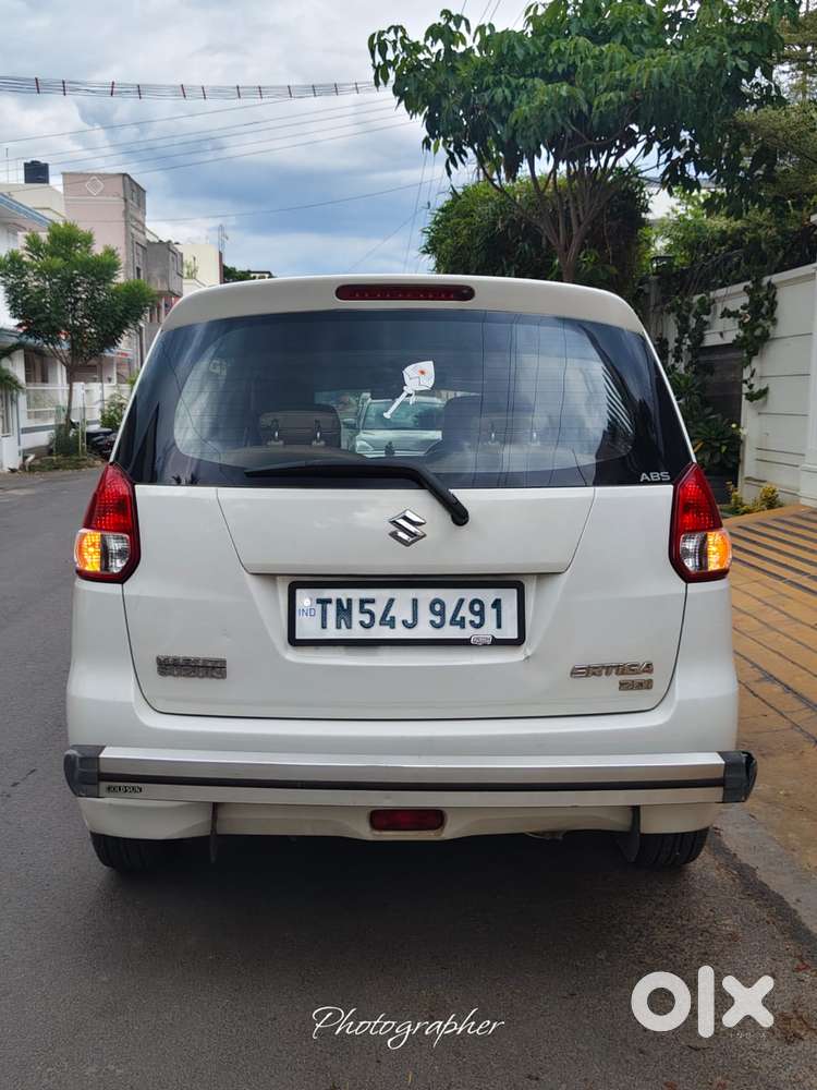 Maruti Suzuki Ertiga Vdi Shvs, 2014, Diesel
