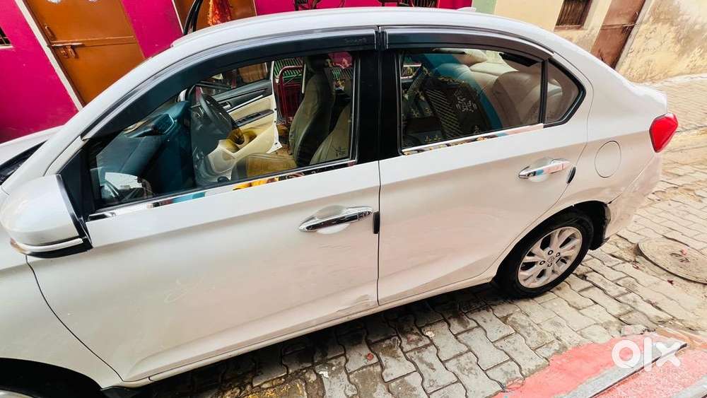 Honda Amaze 2022 Petrol Well Maintained