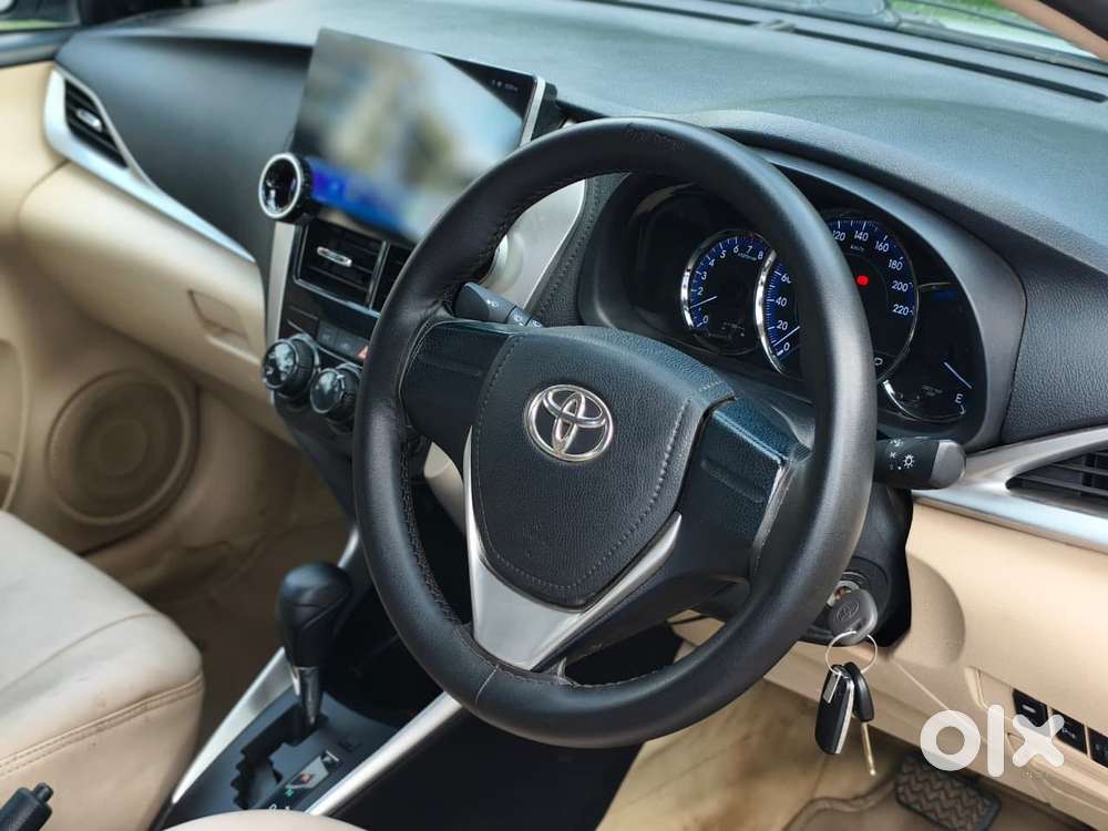 Toyota Yaris, 2022, Petrol