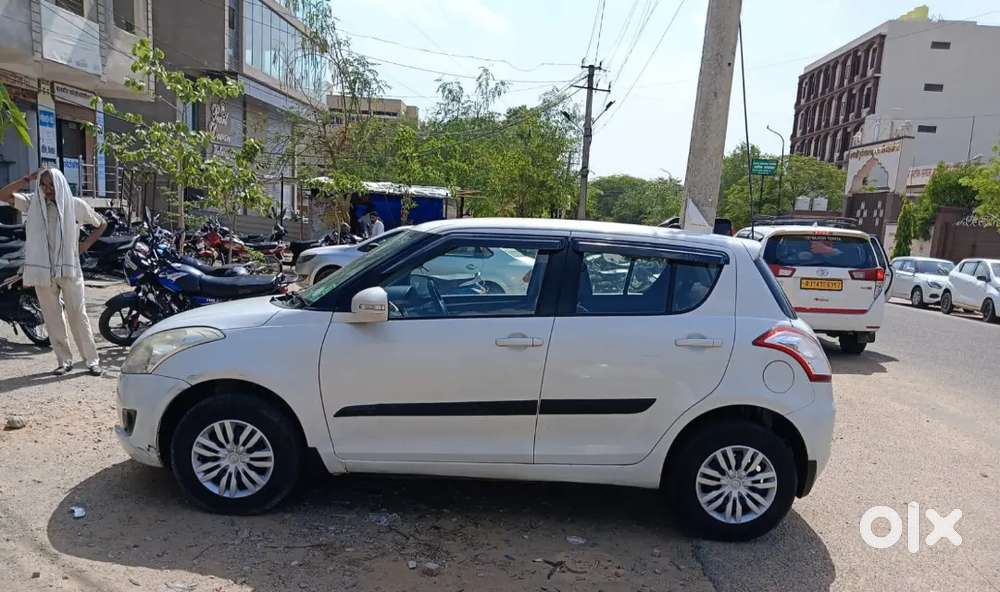 Swift Vxi Petrol 2014