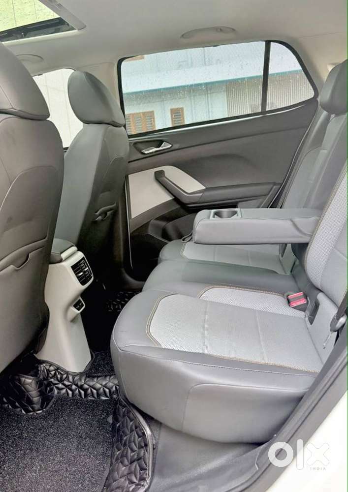 Skoda Kushaq 1.0 Tsi Style At, 2023, Petrol