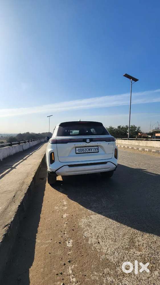 Maruti Suzuki Grand Vitara Petrol 30000 Km Driven With  Vip Number