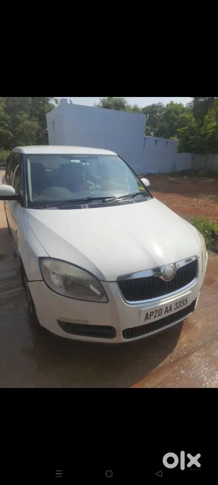 Skoda Fabia 2010 Diesel 160000 Km Driven