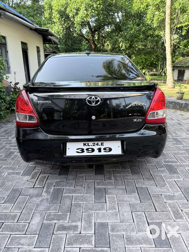 Toyota Etios Vx D 2012