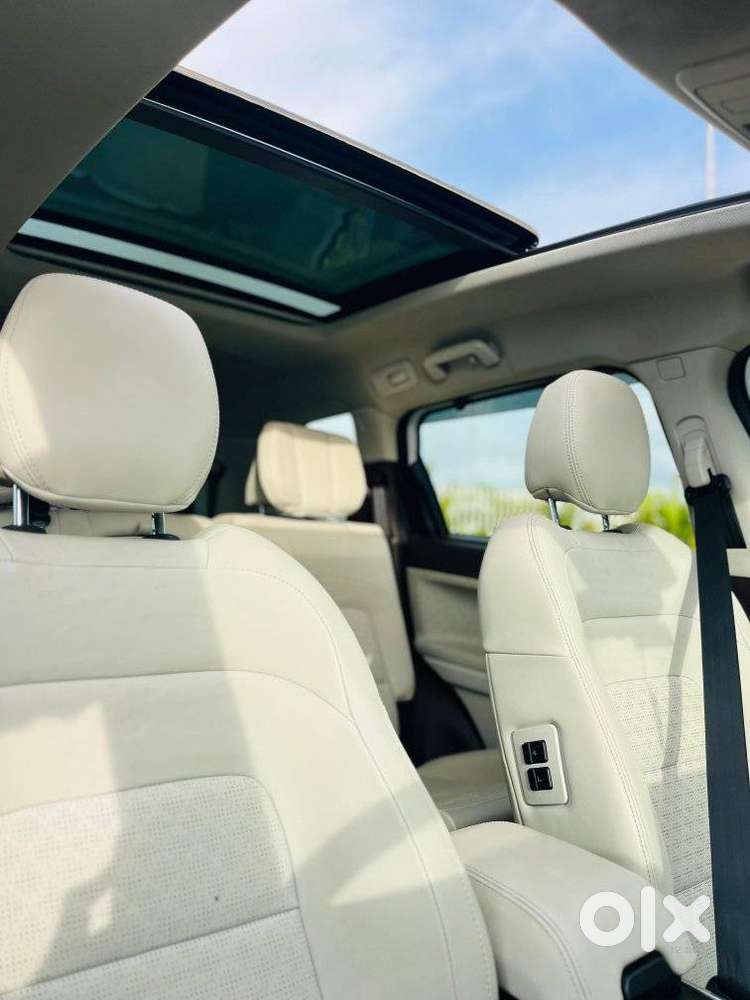 Tata Safari Accomplished Dual Tone At, 2023, Diesel