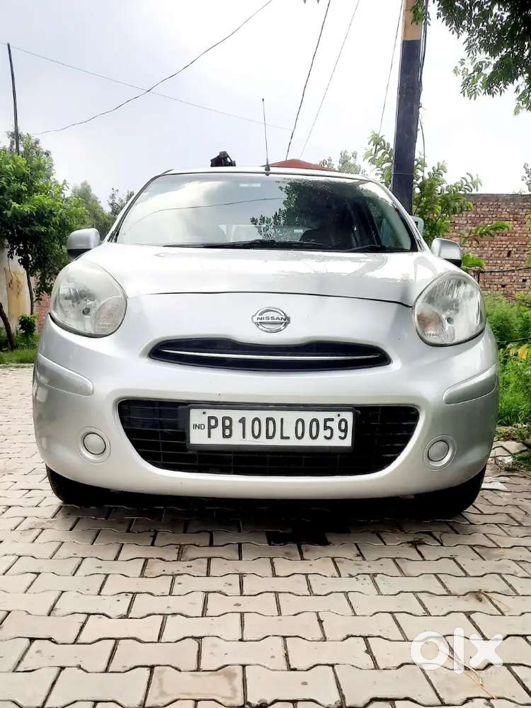 Nissan Micra 2013 Model Top Model.