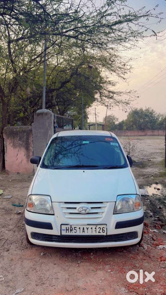 2013 Hyundai Santro Asta