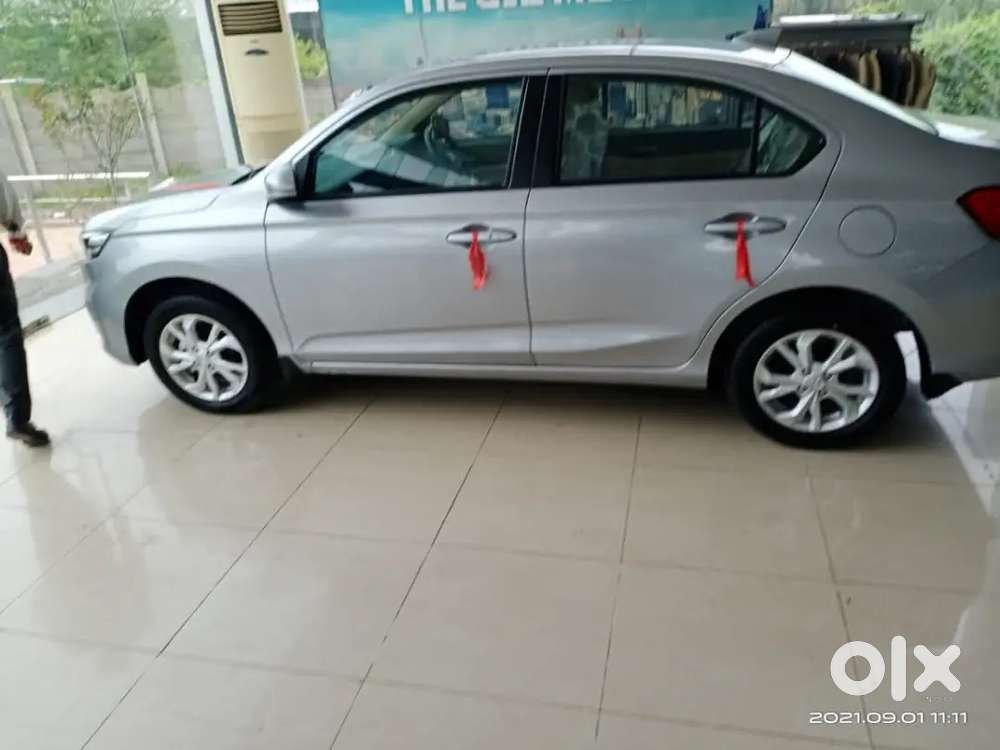 Honda Amaze 2021 Edition Pinch Condition
