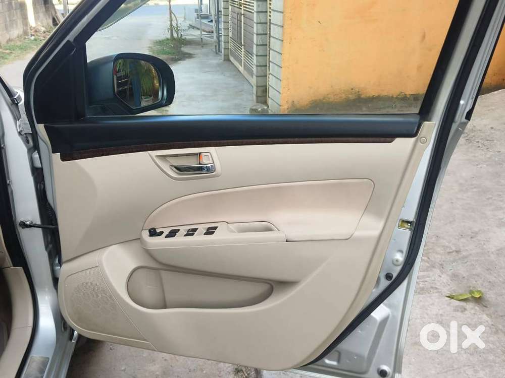 Maruti Swift Dzire (2015)