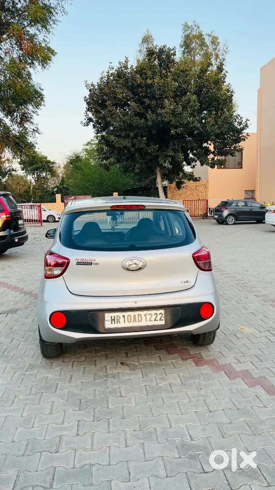 Hyundai Grand I10 2017 Petrol 75000 Km Driven