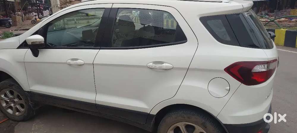 Ford Ecosport Petrol 2021 Model White Colour Single Owned