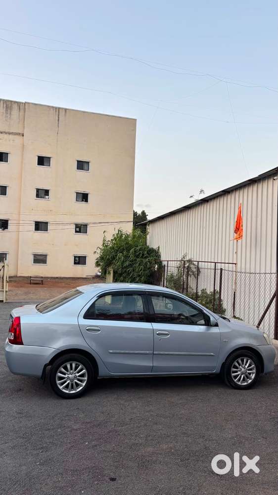 Toyota Etios V Sp, 2012, Petrol